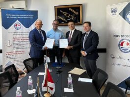 Signing a contract with between IMFMM and ISSA in Tunisia2